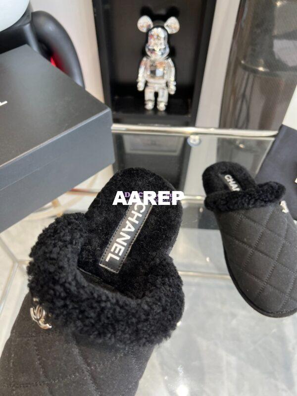 Replica Chanel 23K Fur and Suede Slipper G45121 3