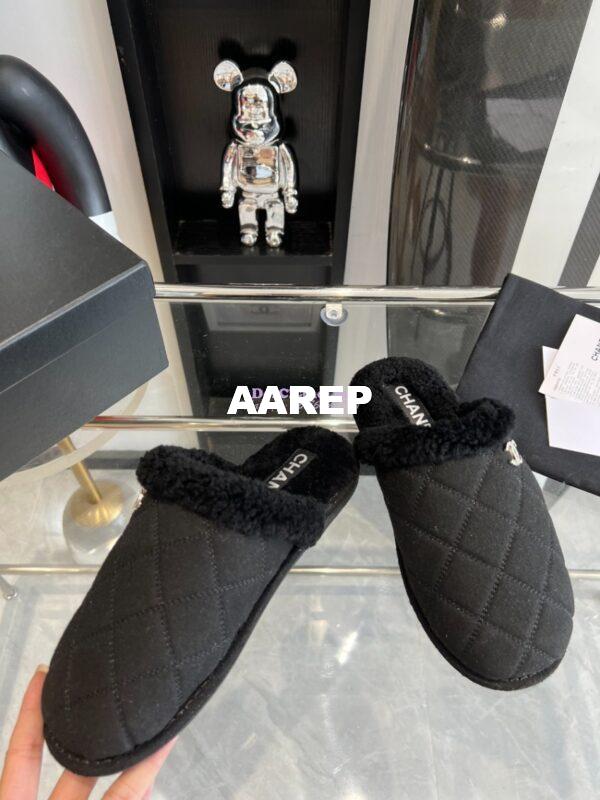 Replica Chanel 23K Fur and Suede Slipper G45121 4