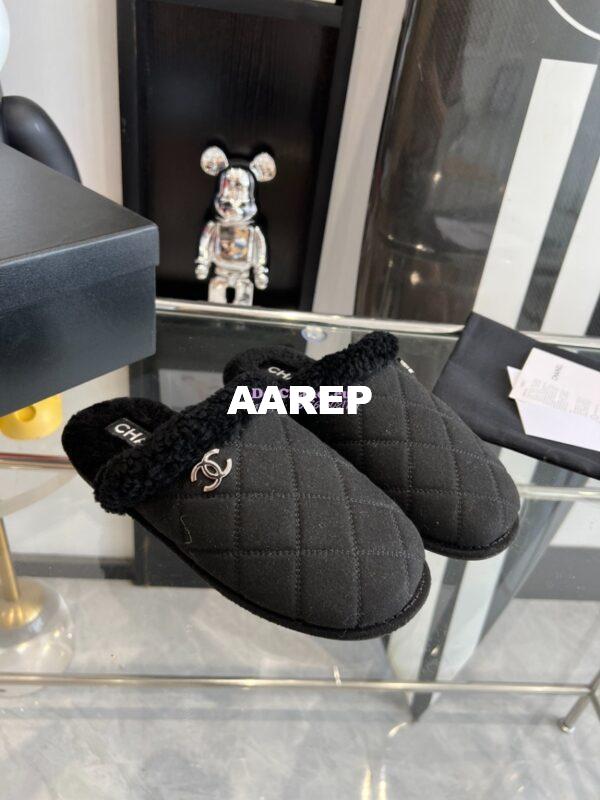 Replica Chanel 23K Fur and Suede Slipper G45121 5