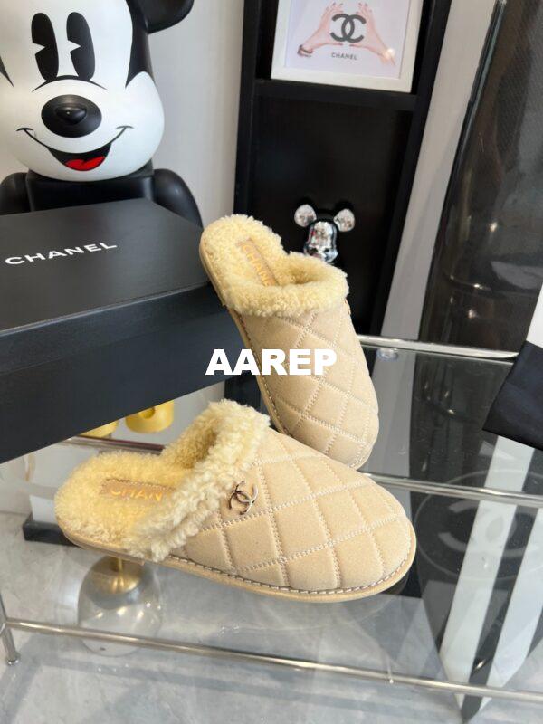 Replica Chanel 23K Fur and Suede Slipper G45121 31