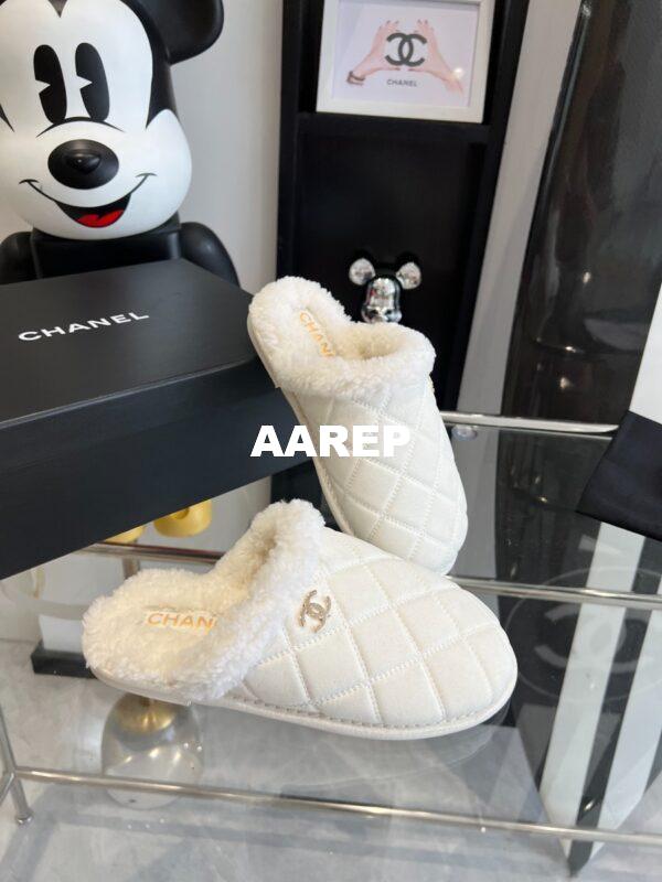 Replica Chanel 23K Fur and Suede Slipper G45121 32
