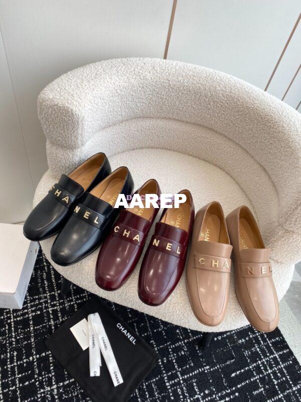 Replica Chanel 2024 Letter Logo Moccasins Calfskin G45123 3