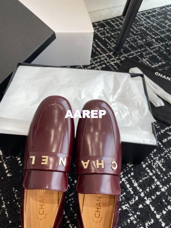 Replica Chanel 2024 Letter Logo Moccasins Calfskin G45123 25