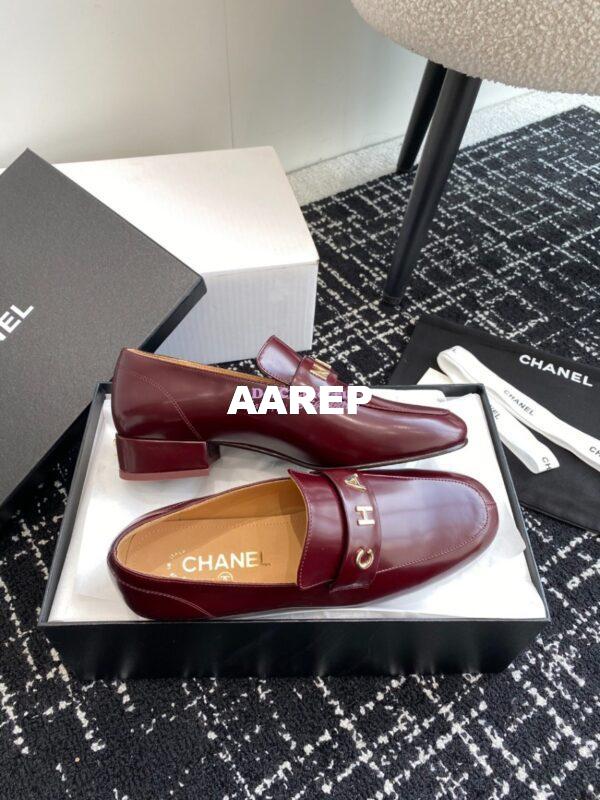 Replica Chanel 2024 Letter Logo Moccasins Calfskin G45123 26