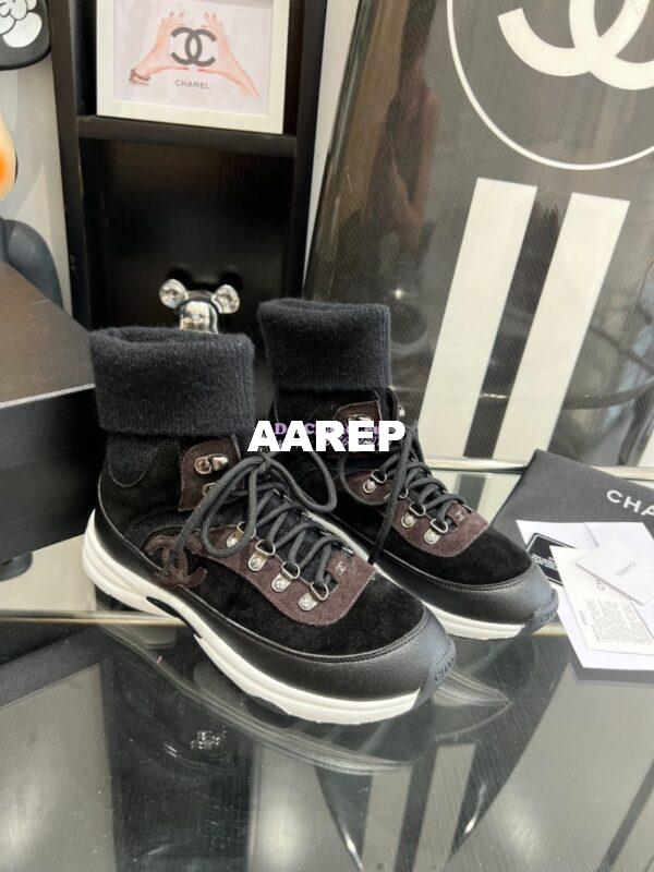 Replica Chanel Suede Calfskin & Knit Trainers G45204 32