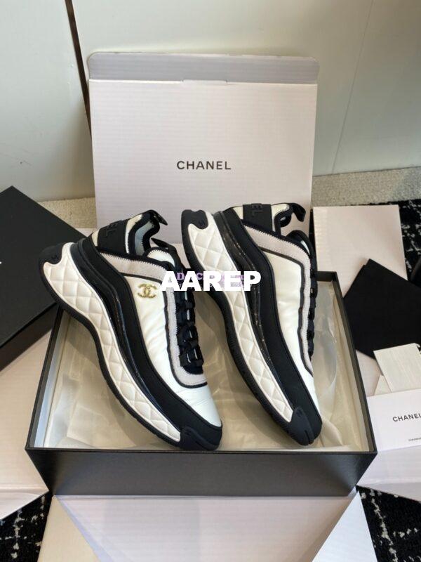Replica Chanel Fabric and Suede Calfskin Low Top Sneaker G39982 6