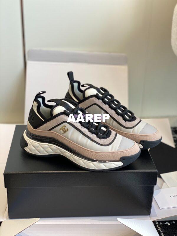 Replica Chanel Fabric and Suede Calfskin Low Top Sneaker G39982 14