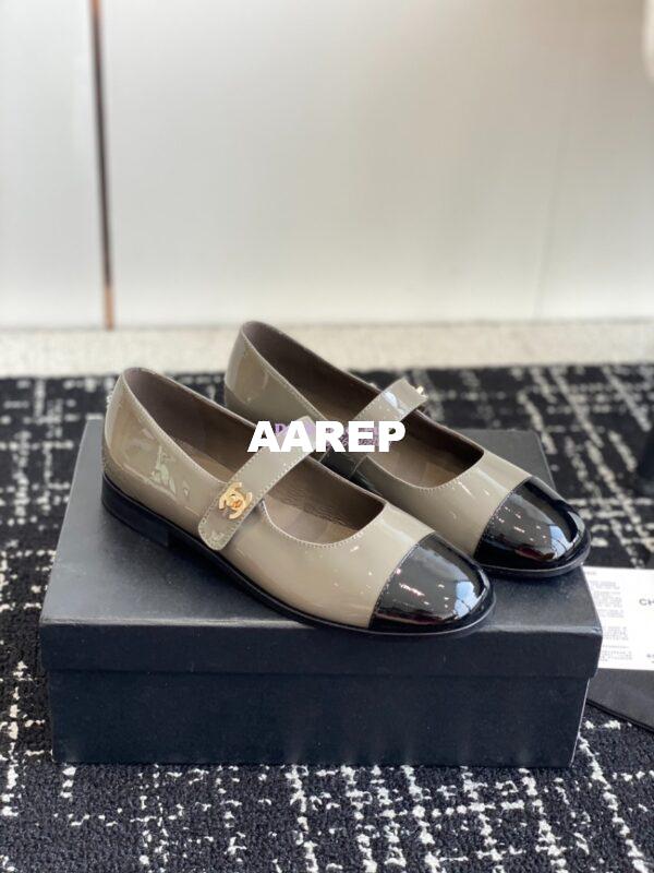 Replica Chanel Mary Jane Patent Calfskin Shoes G45280 21