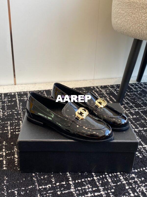 Replica Chanel CC Vintage Loafers G45166 18