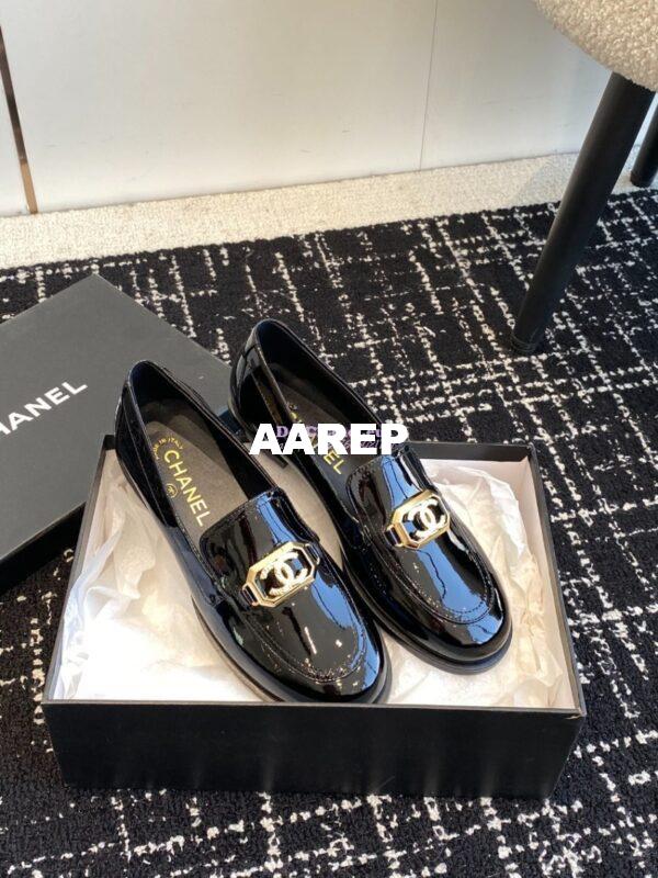 Replica Chanel CC Vintage Loafers G45166 19