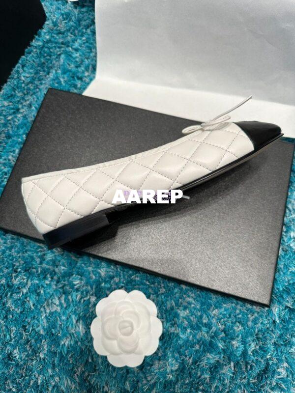 Replica Chanel Quilted Lambskin Ballerinas G02819 White Black 8
