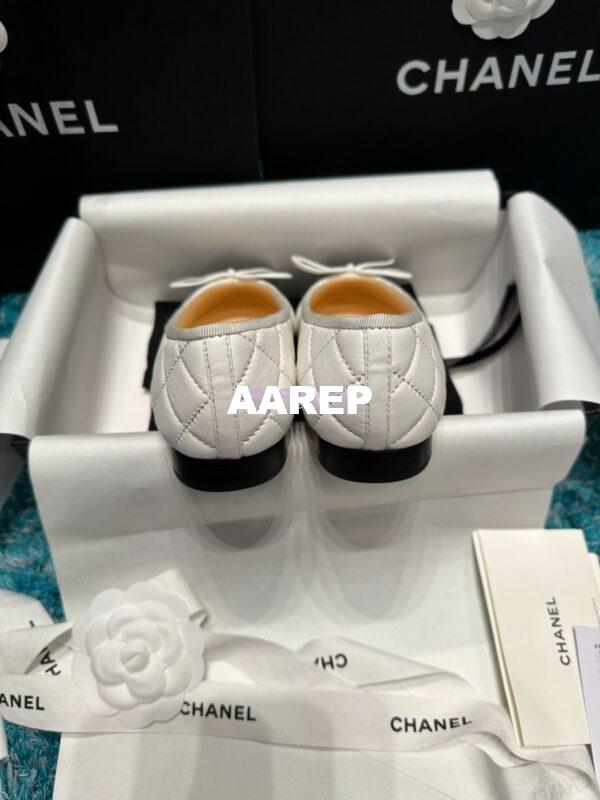 Replica Chanel Quilted Lambskin Ballerinas G02819 White Black 10