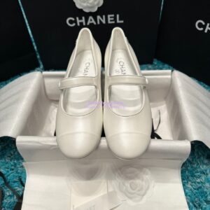 Replica Chanel 19C Mary Janes in Ivory Calfskin G34328 2