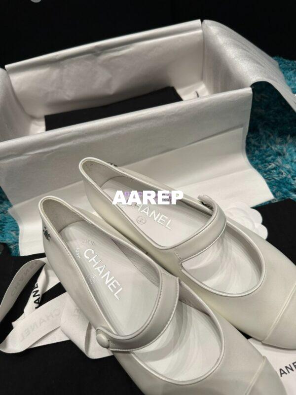 Replica Chanel 19C Mary Janes in Ivory Calfskin G34328 7