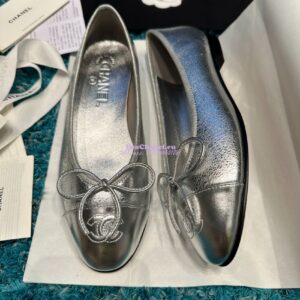 Replica Chanel Classic Lambskin Cap Toe Ballerinas G02819 Metallic Silver 2