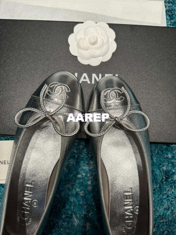 Replica Chanel Classic Lambskin Cap Toe Ballerinas G02819 Metallic Silver 5