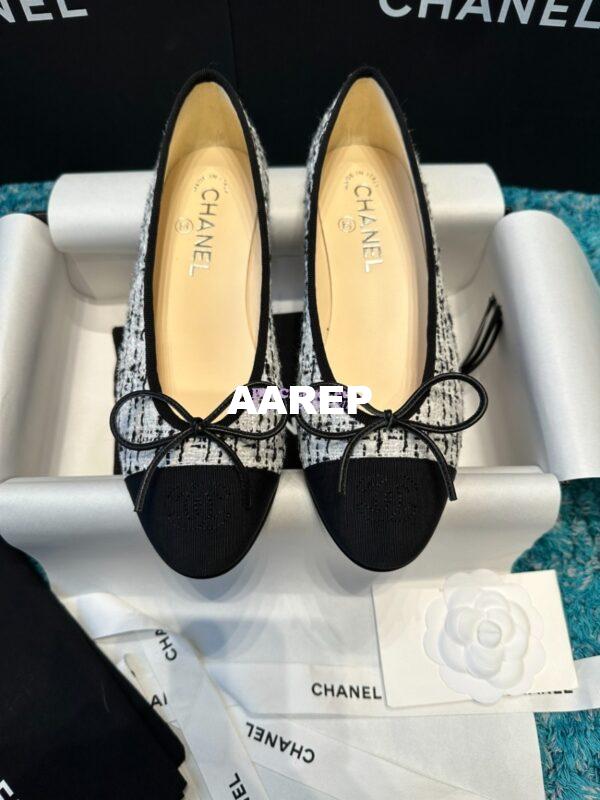 Replica Chanel Tweed and Grossgrain Cap Toe Ballerinas G02819 BlackWhite 4