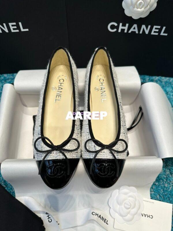 Replica Chanel Tweed and Patent Cap Toe Ballerinas G02819 WhiteBlack