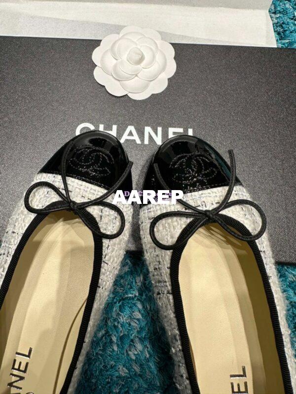 Replica Chanel Tweed and Patent Cap Toe Ballerinas G02819 WhiteBlack 3