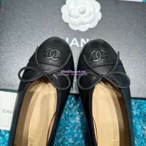 Replica Chanel Classic Lambskin Cap Toe Ballerinas G02819 Black 2