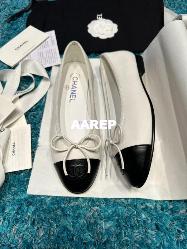 Replica Chanel Classic Lambskin Cap Toe Ballerinas G02819 White Black 2