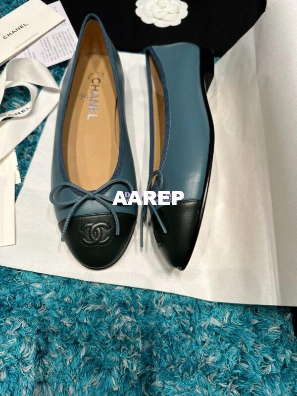 Replica Chanel Classic Lambskin Cap Toe Ballerinas G02819 Bleu Navy 4