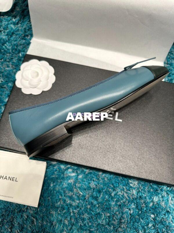 Replica Chanel Classic Lambskin Cap Toe Ballerinas G02819 Bleu Navy 6