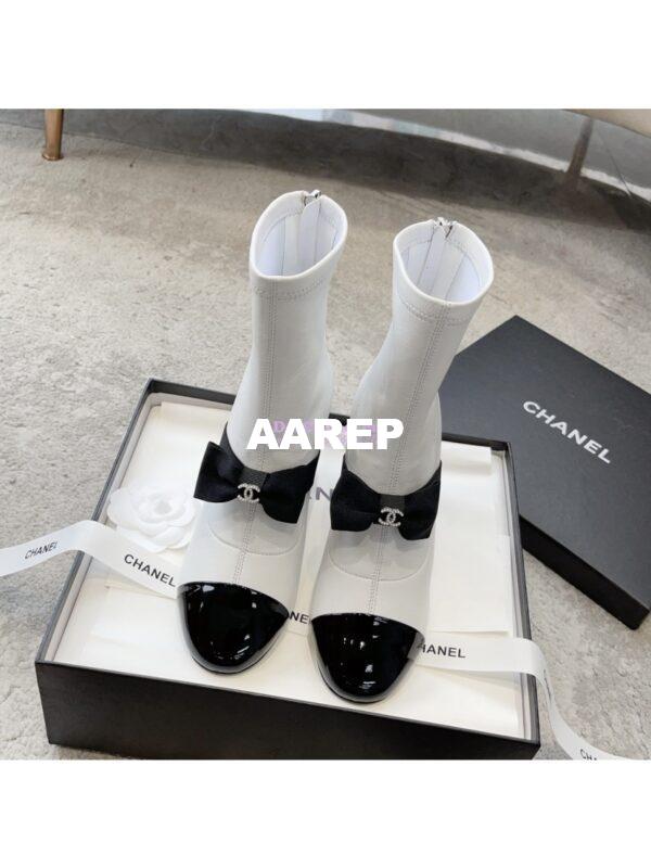 Replica Chanel Short Boots in Stretch Lambskin & Patent Calfskin 8.0cm G40099 Black White 4