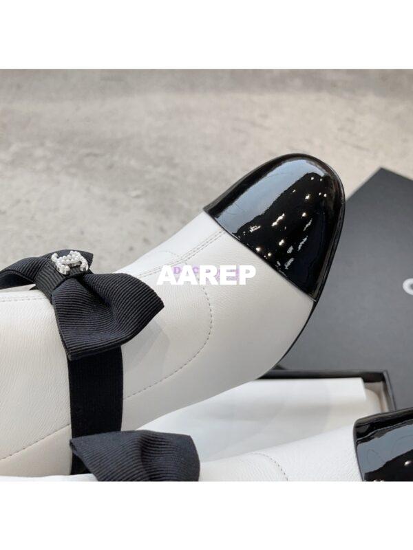 Replica Chanel Short Boots in Stretch Lambskin & Patent Calfskin 8.0cm G40099 Black White 6