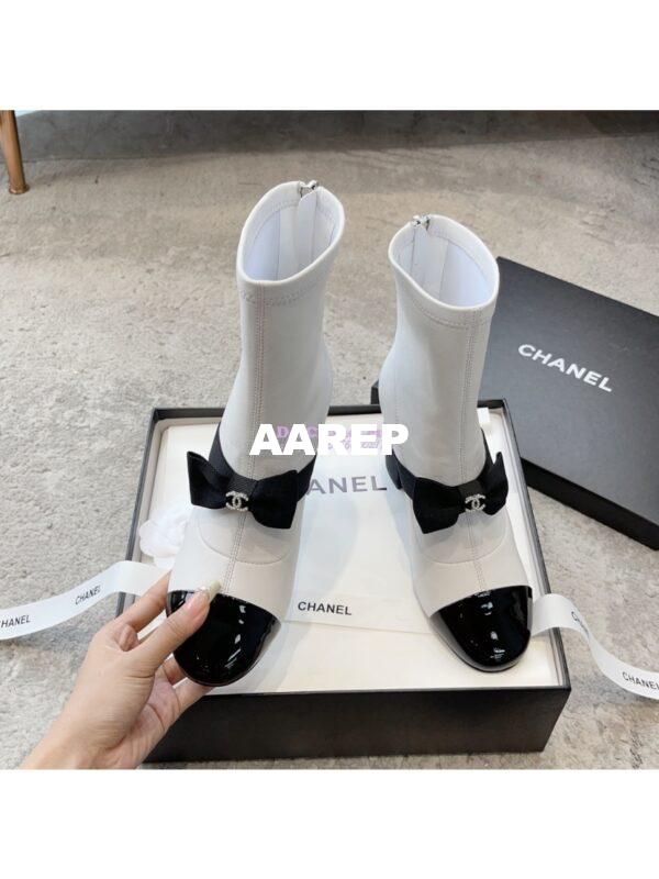 Replica Chanel Short Boots in Stretch Lambskin & Patent Calfskin 8.0cm G40099 Black White 9