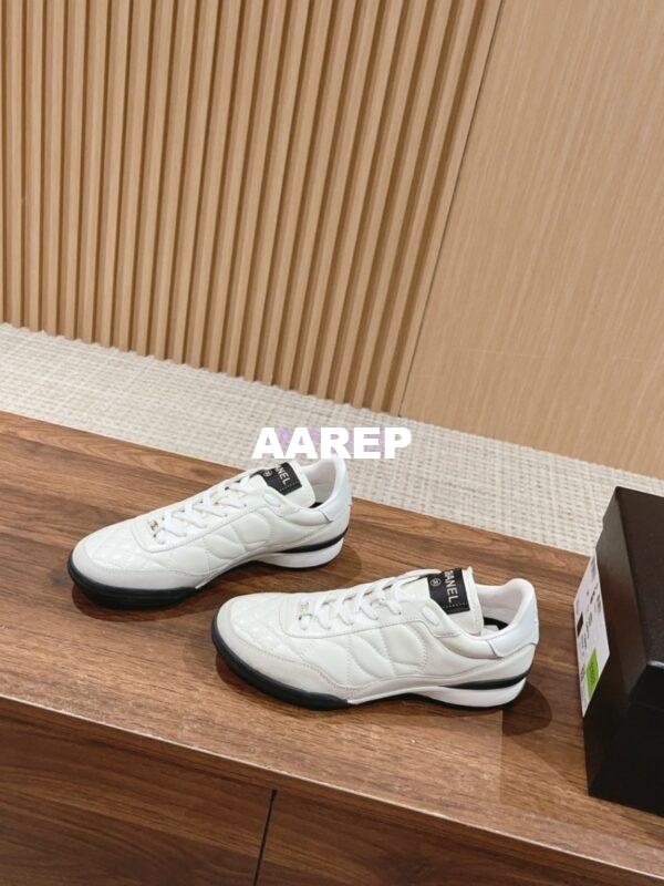 Replica Chanel Calfskin & Suede Calfskin Trainers G45335 White 5