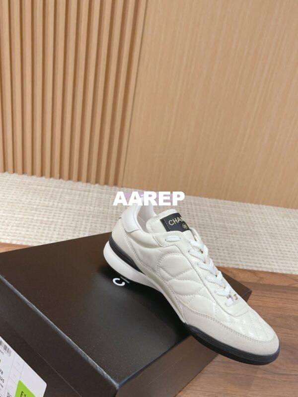 Replica Chanel Calfskin & Suede Calfskin Trainers G45335 White 7