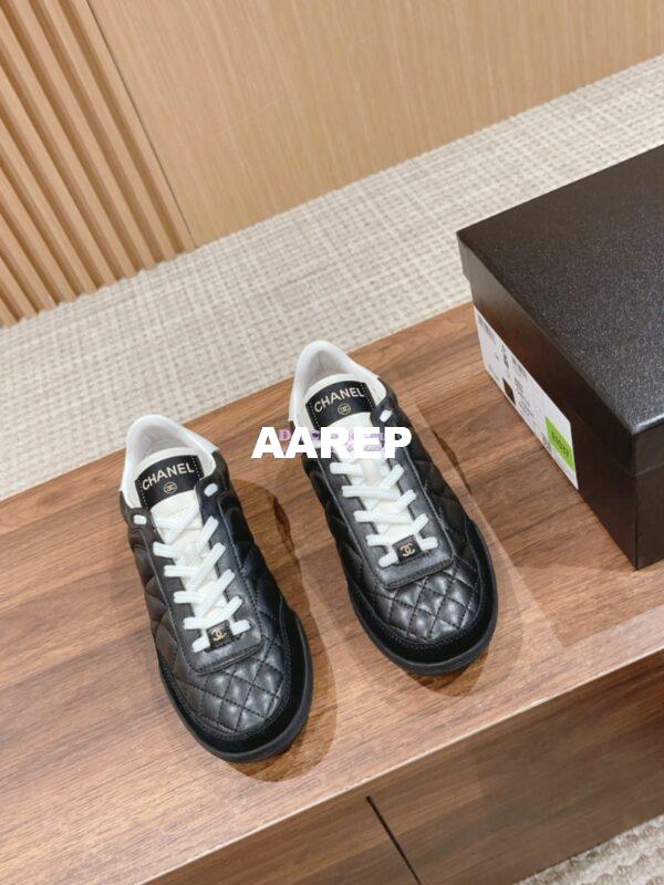 Replica Chanel Calfskin & Suede Calfskin Trainers G45335 Black 3