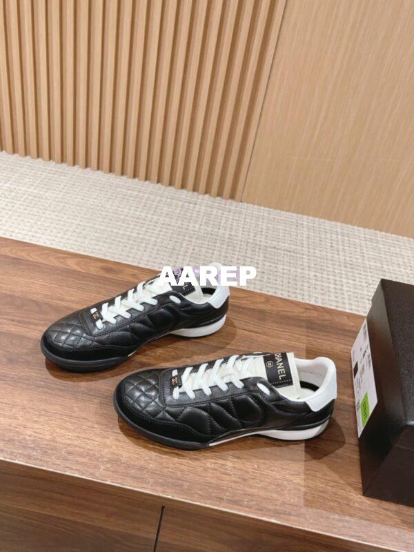 Replica Chanel Calfskin & Suede Calfskin Trainers G45335 Black 6