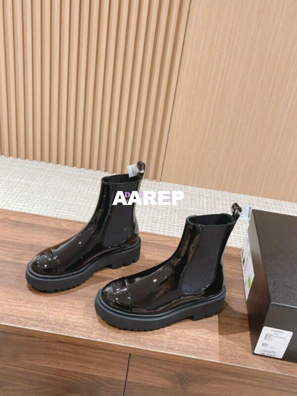 Replica Chanel Ankle Boots in Patent Calfskin with Patent Toe G38218 Black 6