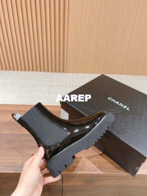 Replica Chanel Ankle Boots in Patent Calfskin with Patent Toe G38218 Black 7