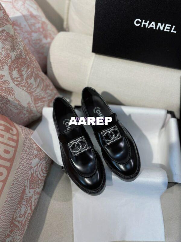 Replica Chanel CC Metal Moccasins in Calfskin G45156 Black 3