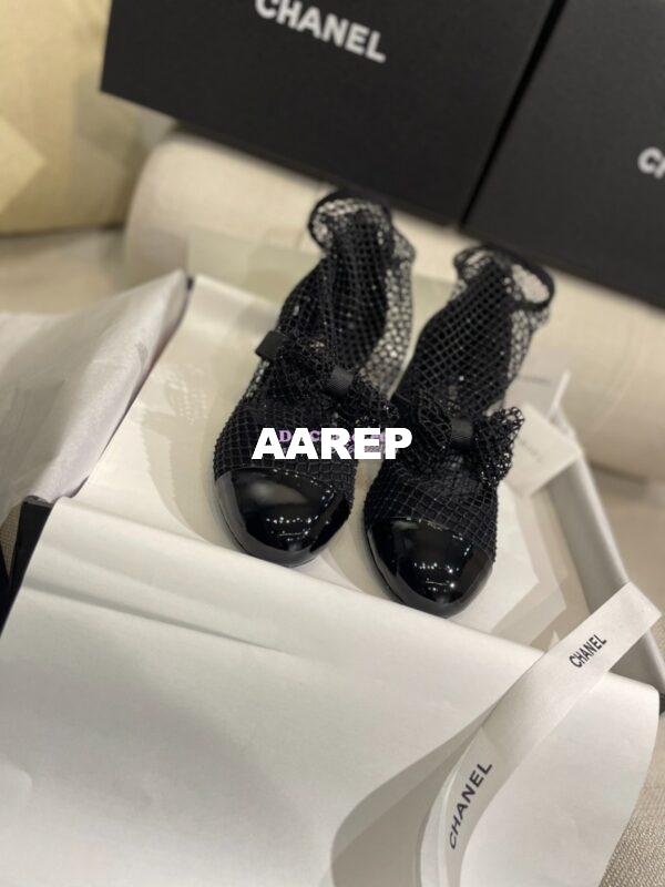 Replica Chanel Mary Jane Resille, Strass, Kid Suede & Patent Calfskin G40097 Black 2