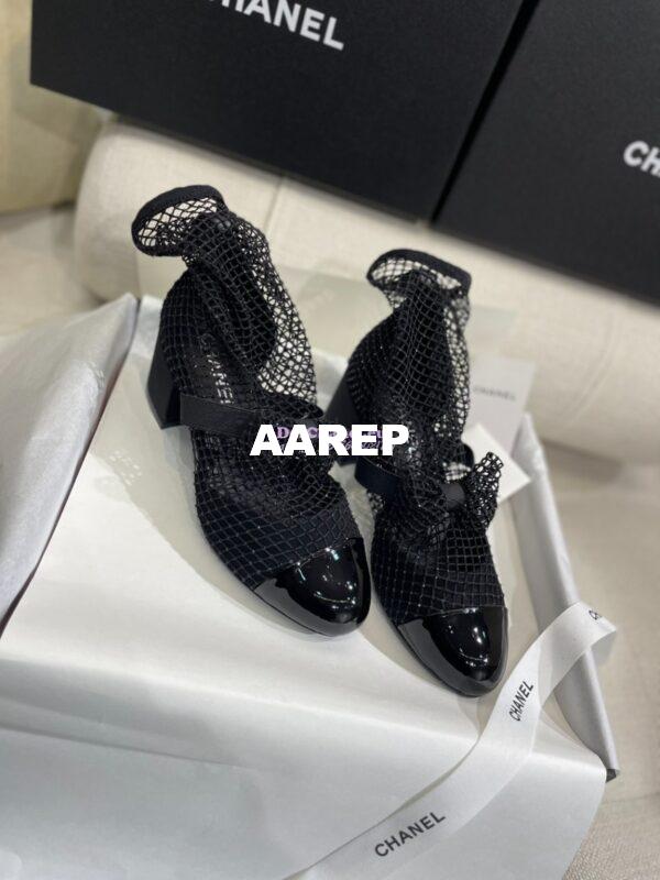 Replica Chanel Mary Jane Resille, Strass, Kid Suede & Patent Calfskin G40097 Black 6