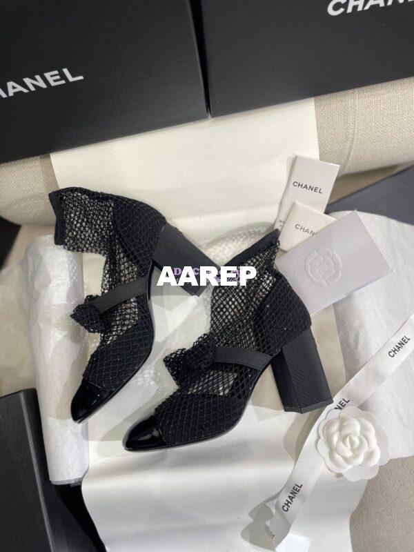 Replica Chanel Mary Jane Resille, Strass, Kid Suede & Patent Calfskin G40097 Black 19