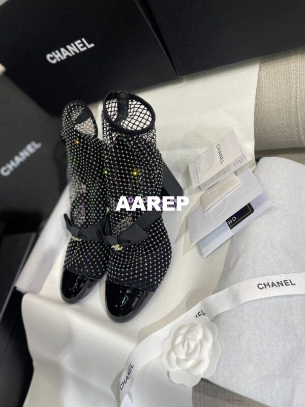Replica Chanel Mary Jane Resille, Strass, Kid Suede & Patent Calfskin G40097 Black & Silver 4