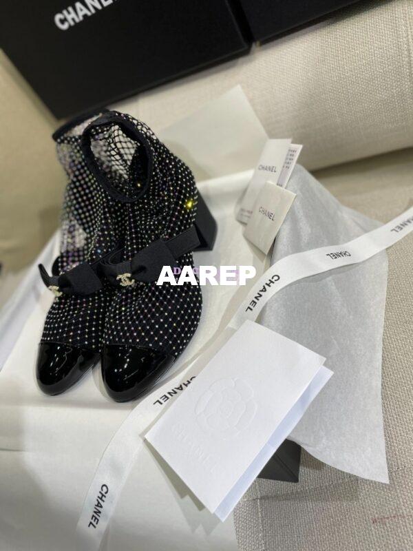 Replica Chanel Mary Jane Resille, Strass, Kid Suede & Patent Calfskin G40097 Black & Silver 15
