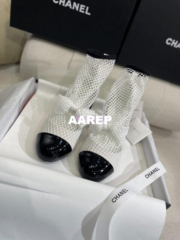Replica Chanel Mary Jane Resille, Kid Suede & Patent Calfskin G40097 White 7