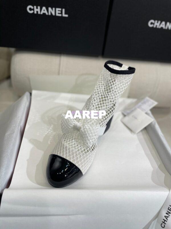 Replica Chanel Mary Jane Resille, Kid Suede & Patent Calfskin G40097 White 8