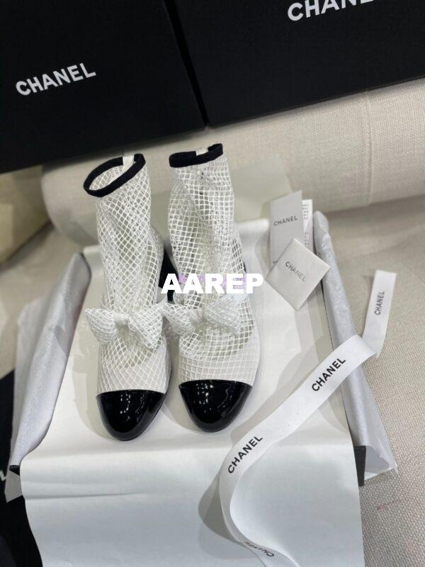 Replica Chanel Mary Jane Resille, Kid Suede & Patent Calfskin G40097 White 9