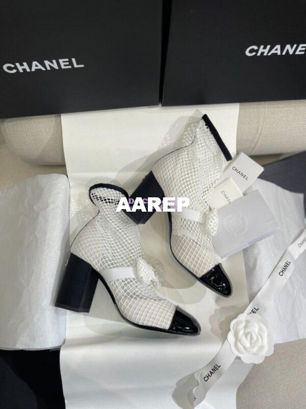 Replica Chanel Mary Jane Resille, Kid Suede & Patent Calfskin G40097 White 20