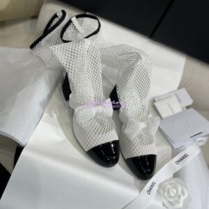 Replica Chanel Mary Jane Resille, Kid Suede & Patent Calfskin G40101 White 2