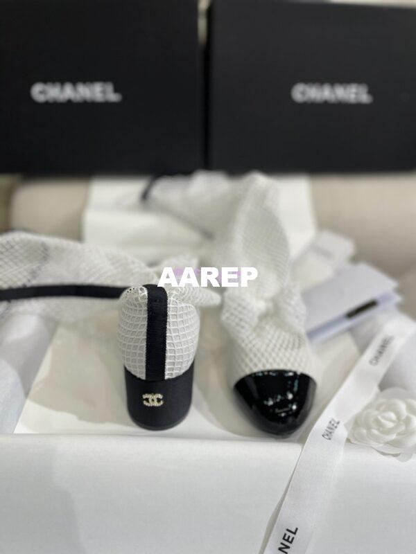 Replica Chanel Mary Jane Resille, Kid Suede & Patent Calfskin G40101 White 7