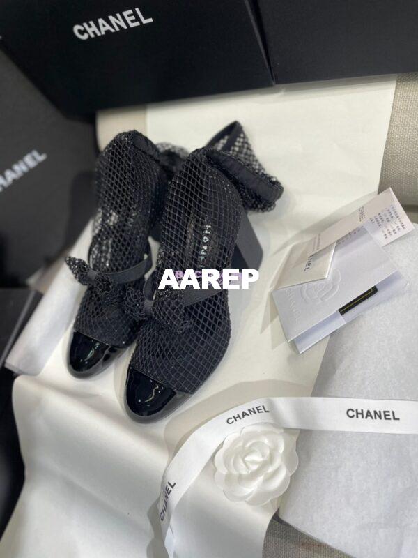 Replica Chanel Mary Jane Resille, Strass, Kid Suede & Patent Calfskin G40101 Black 17