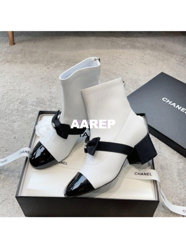Replica Chanel Short Boots in Stretch Lambskin & Patent Calfskin G40099 White Black 8